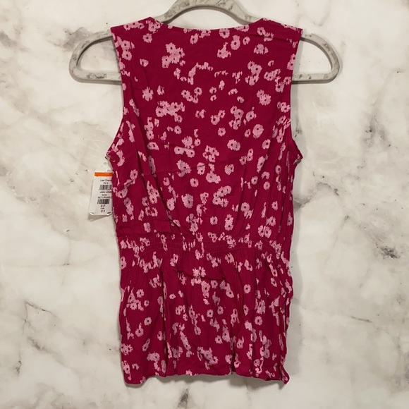 Chelsea28 Twist Front Sleeveless Top In Pink Honeycomb Floral - Picture 6 of 8